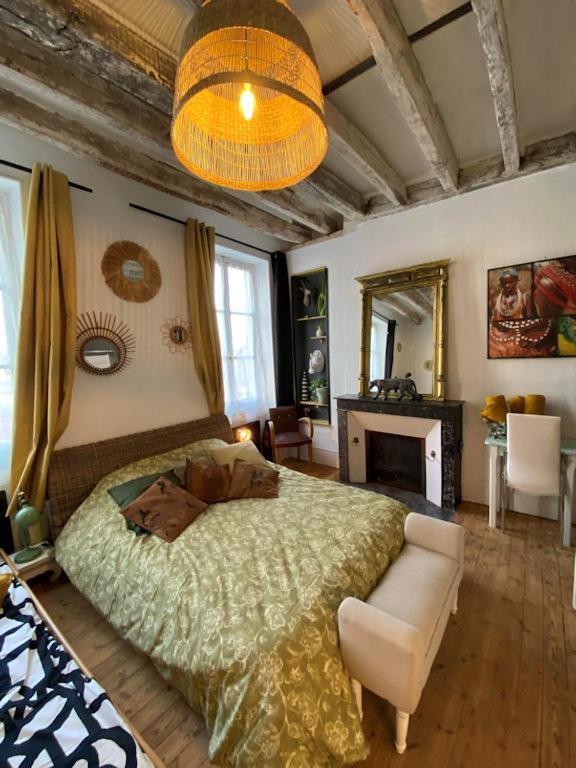 Les Petites Mirabelles Bed & Breakfast Noyers-sur-Cher Ngoại thất bức ảnh